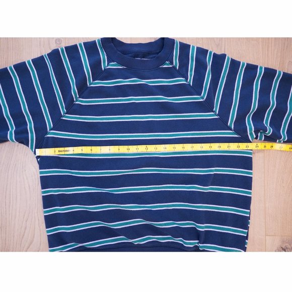 American Eagle Sweatshirt - Picture 2 of 5